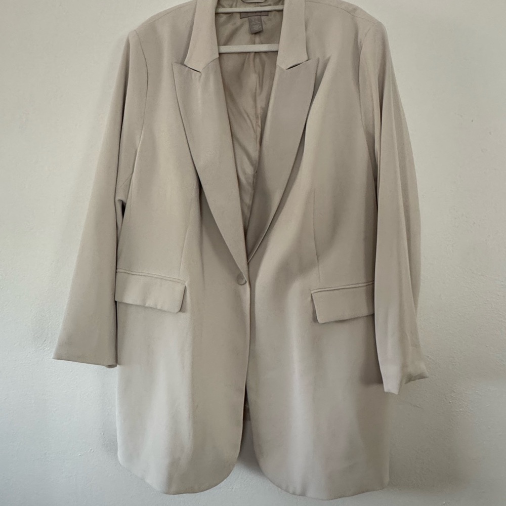 Women's Cream Blazer